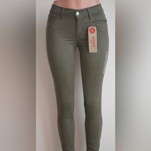 Levi's Green Skinny Jeans High-Waisted Stretch Fit